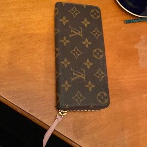 Louis Vuitton clemence monogram wallet
